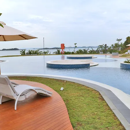 Harris Resort Barelang Batam-3
